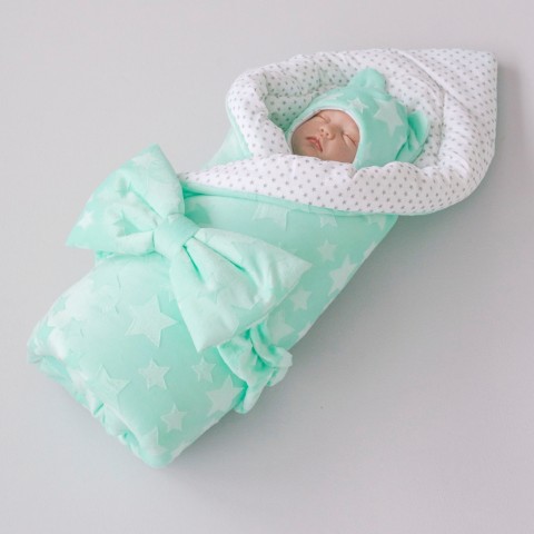 картинка Комплект на выписку 5 предметов "Звездочки", демисезонный от магазина Аистенок