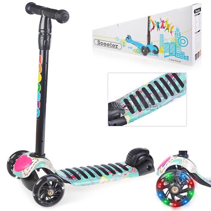 картинка Самокат граффити, в коробке от магазина Аистенок