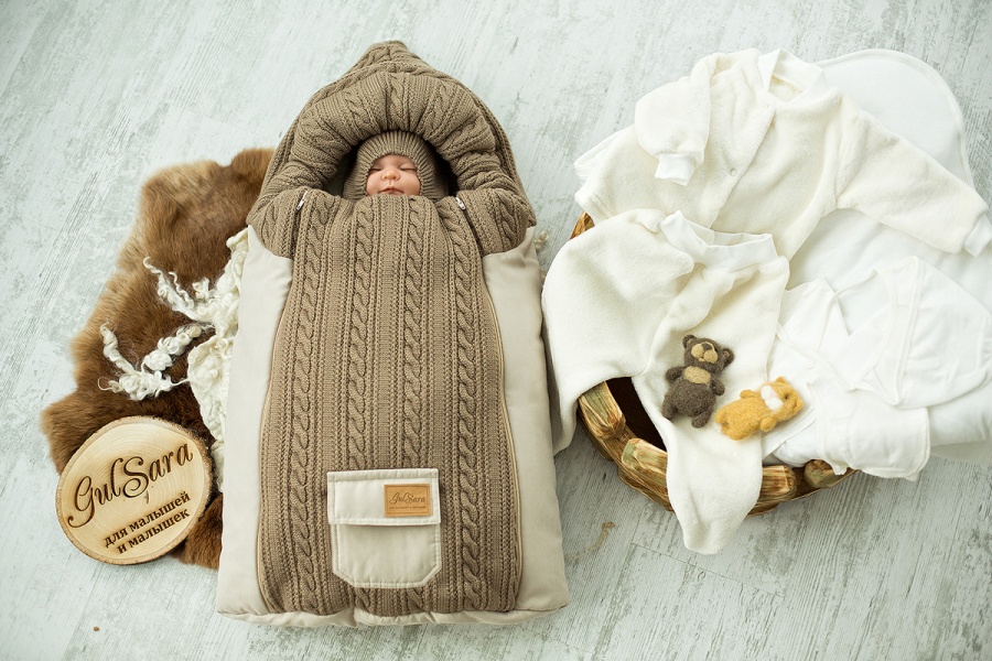 картинка Комплект на выписку 8 предметов д/с от магазина Аистенок