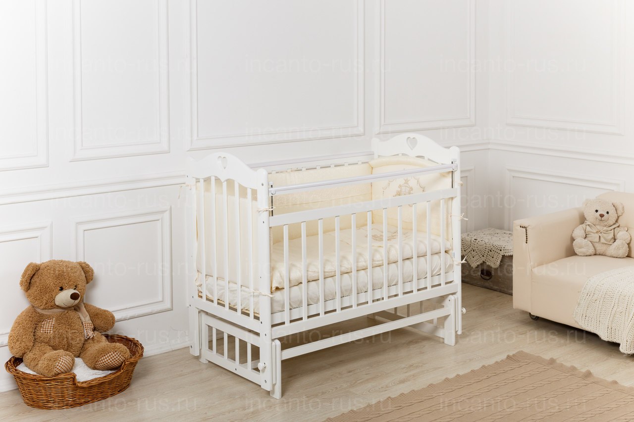 картинка Детская кроватка Incanto Sofi с сердечком универсальный маятник от магазина Аистенок