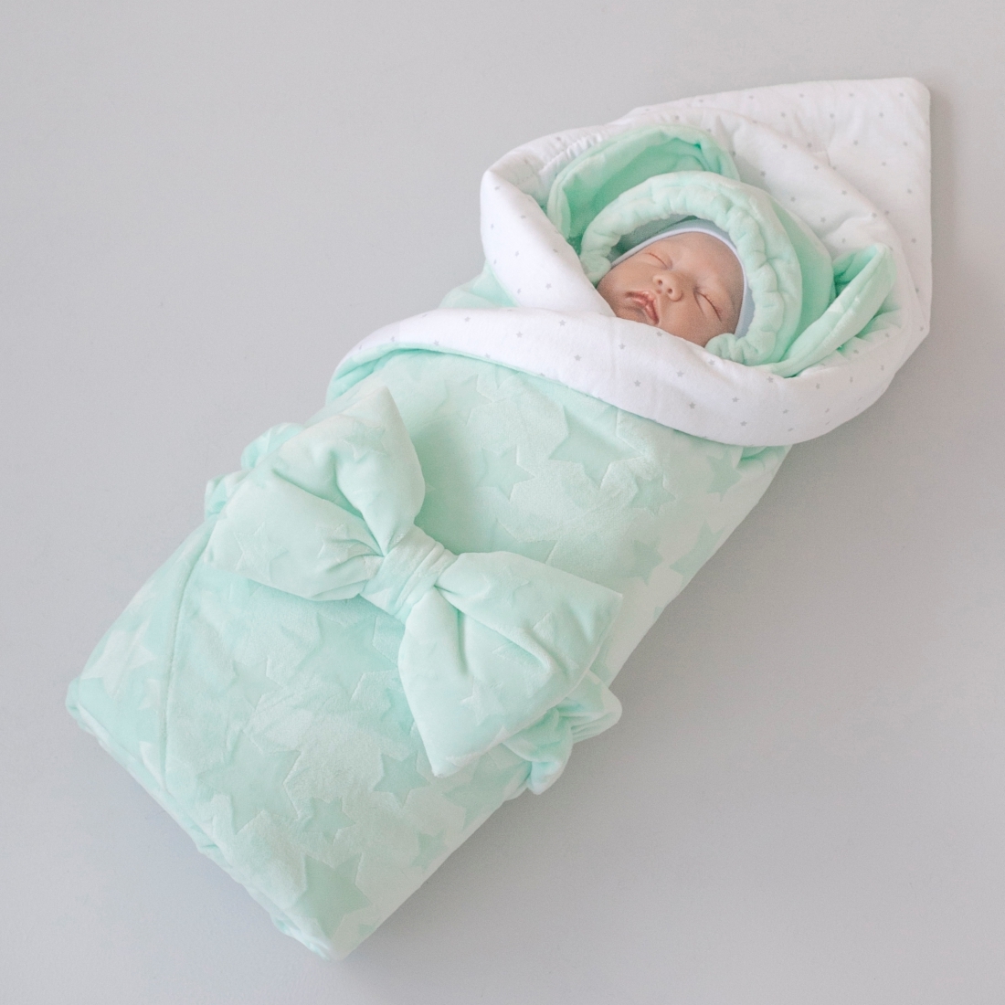 картинка Комплект на выписку 5 предметов "Новые Звездочки-3" от магазина Аистенок