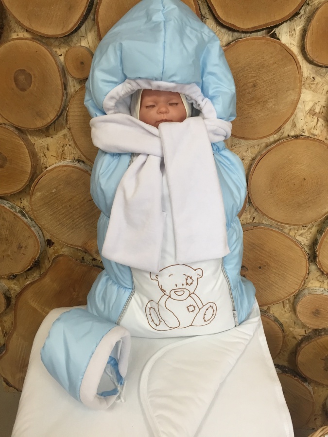 картинка Комплект на выписку "Мишка с шарфиком" 9 предметов (ЗИМА) от магазина Аистенок