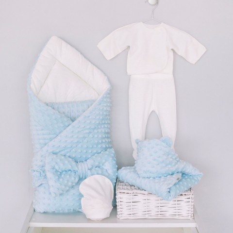 картинка Комплект на выписку 6 предметов "Конфетти" зимний от магазина Аистенок