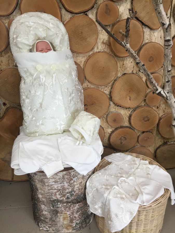 картинка Конверт на выписку "Кружево" д/сезонный от магазина Аистенок